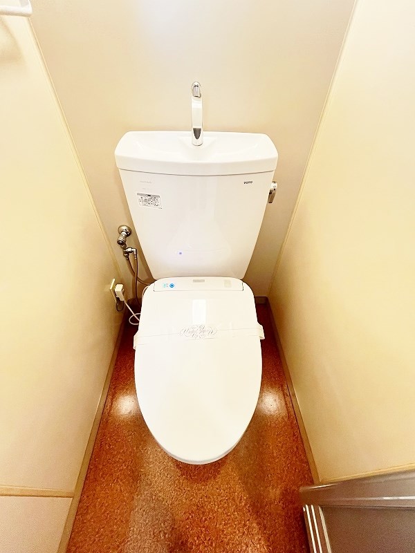 トイレ　★温水洗浄便座トイレ★