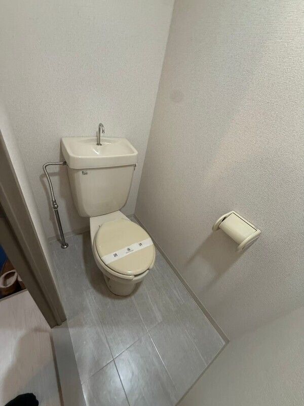 トイレ　シンプルで使いやすいトイレです