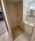 洗面設備　使いやすい洗面所です