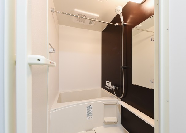 バス・シャワールーム　別部屋参考写真