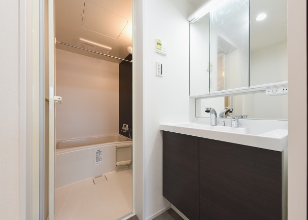 洗面設備　別部屋参考写真