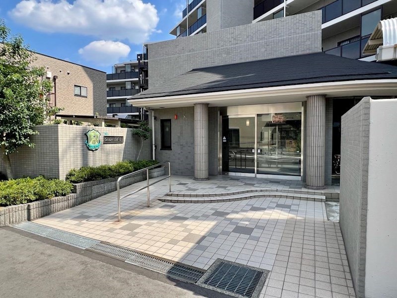 エントランス　建物エントランス