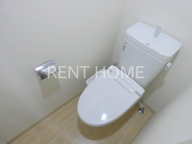 トイレ　ウォシュレット付き