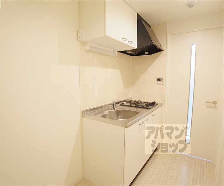 キッチン　１０３号室参照