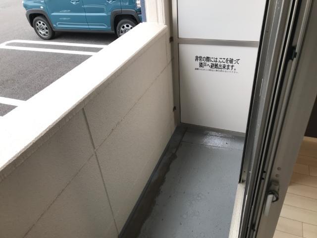 バルコニー　ベランダ