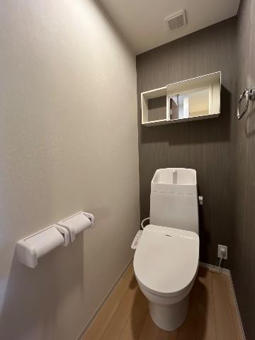 トイレ　シャワー付トイレ