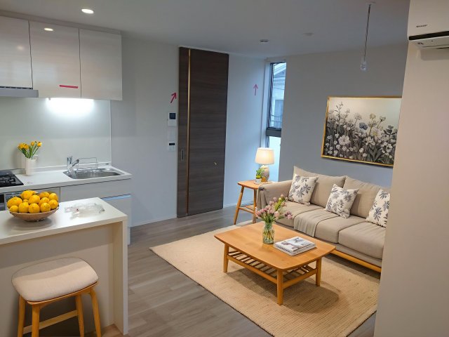 居室・リビング　★最上階の明るいリビング★