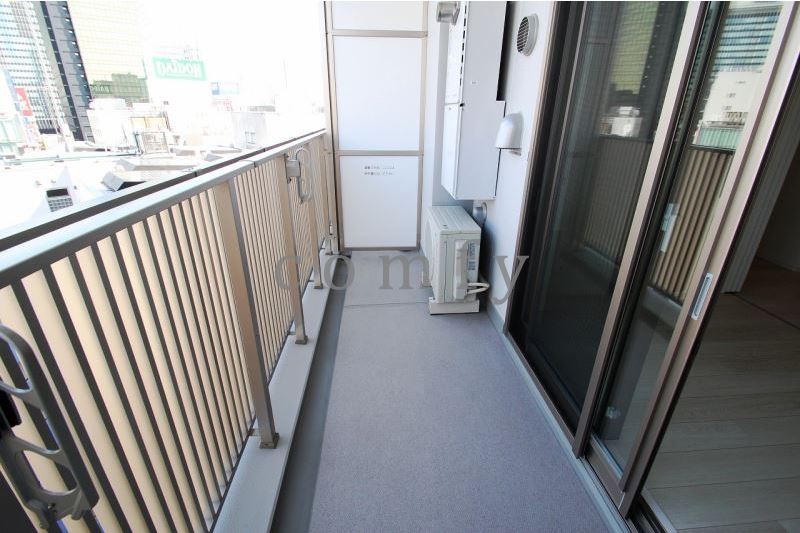 バルコニー　バルコニー