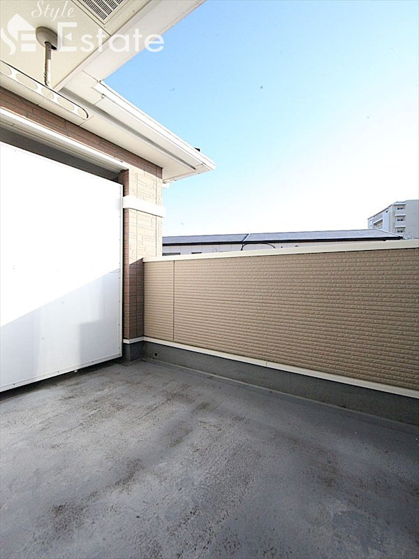 バルコニー　バルコニー