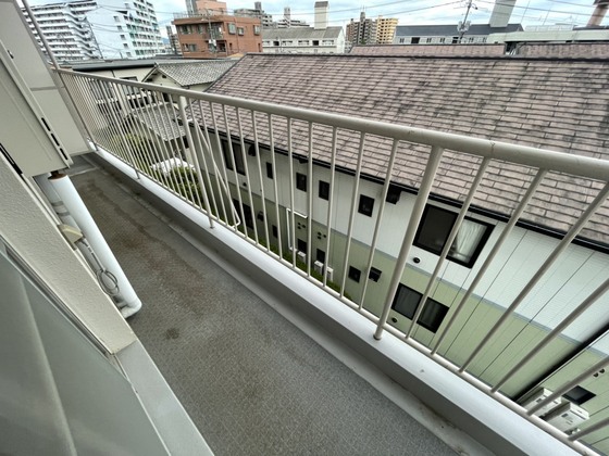 バルコニー　※別部屋の写真です