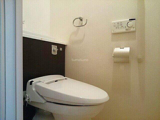 トイレ　トイレもきれいです