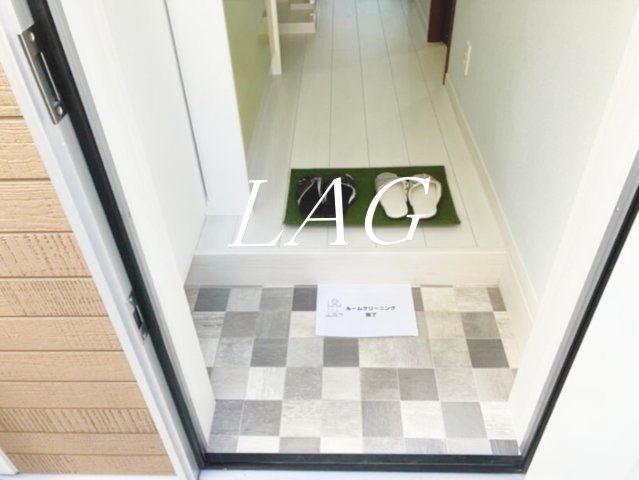 玄関　玄関です。