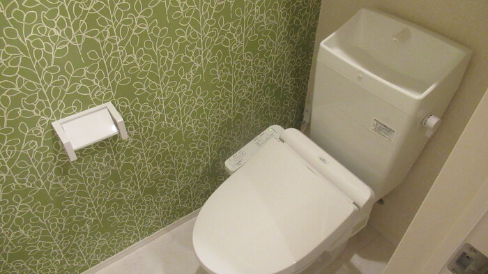 トイレ　コンパクトで使いやすいトイレです