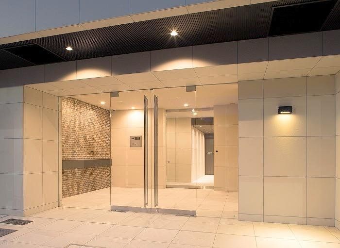 エントランス　エントランス