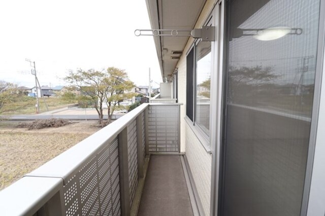 バルコニー　バルコニー