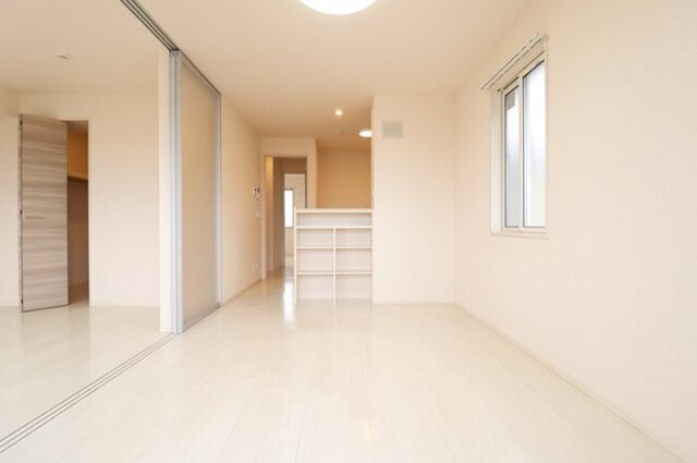 居室・リビング　リビング全景