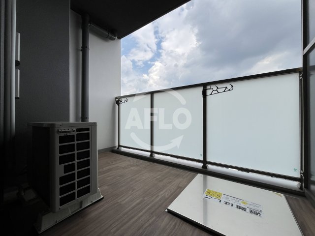 バルコニー　コンフォリア・リヴ新大阪Q　バルコニー