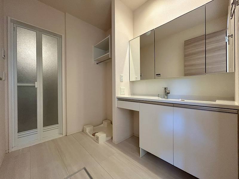 洗面設備　同タイプのイメージ写真です