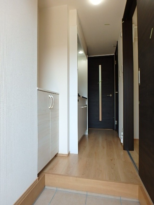 玄関　図面と現状に相違がある場合には現状を優先