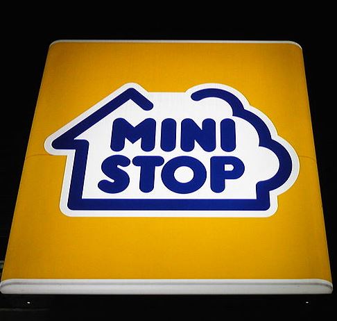 コンビニ　ミニストップ（コンビニ）まで38m