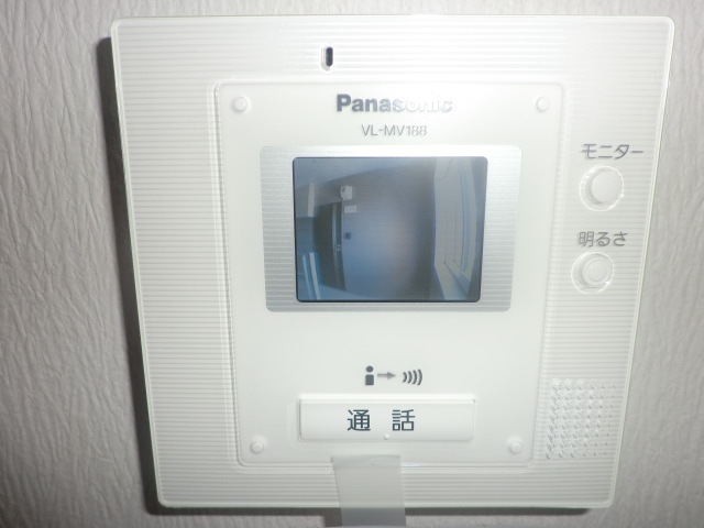 セキュリティ　防犯面に配慮したＴＶモニターホン付きです！