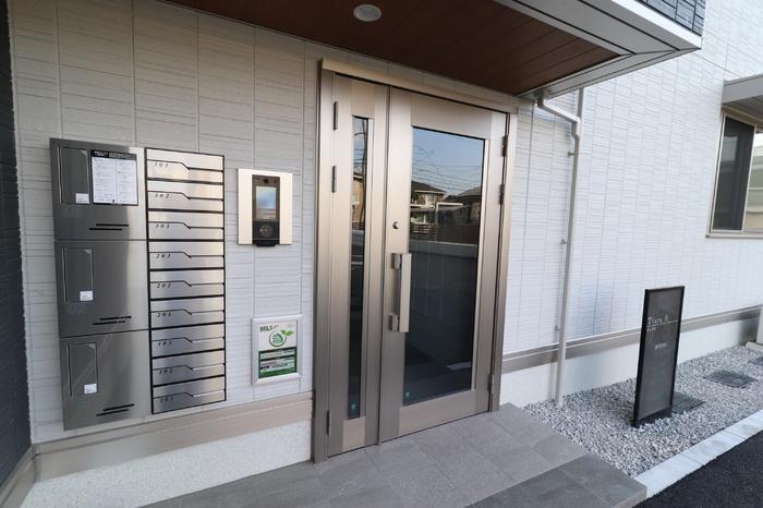 エントランス　エントランス