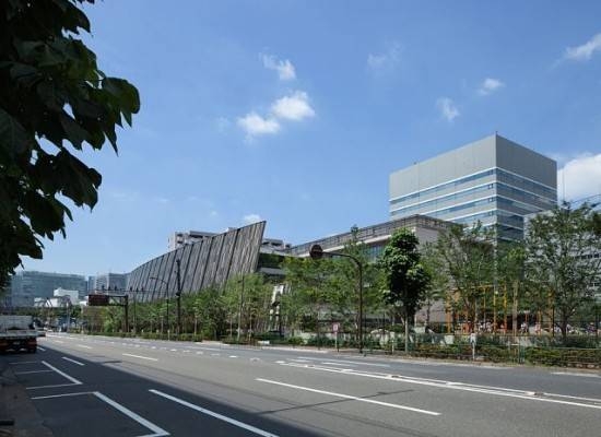 小学校　港区立芝浦小学校（小学校）まで657m