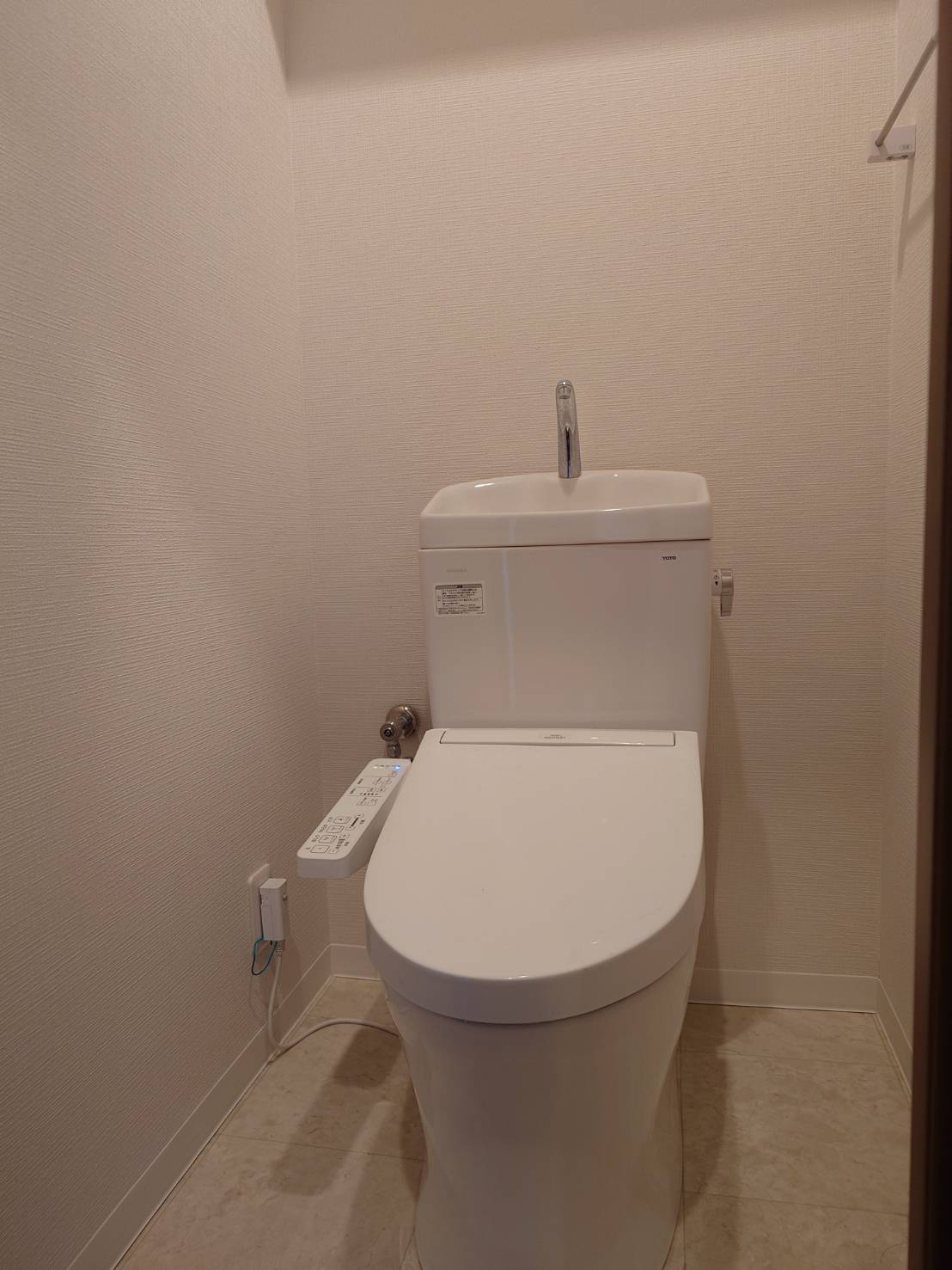 トイレ　他のお部屋写真になります