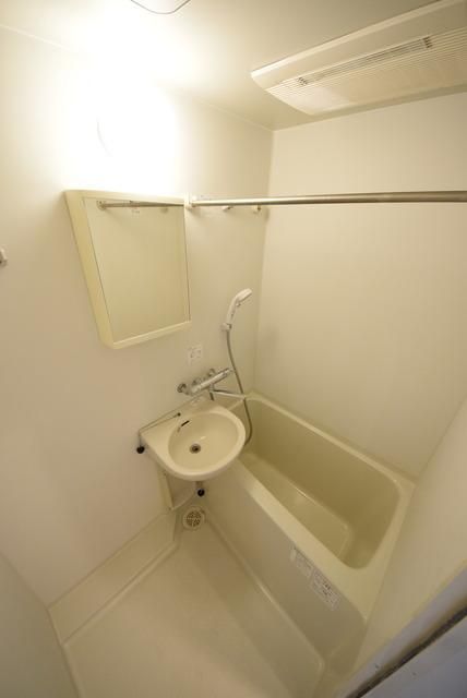 バス・シャワールーム　★お部屋探しは株式会社タウンハウジング東京まで★