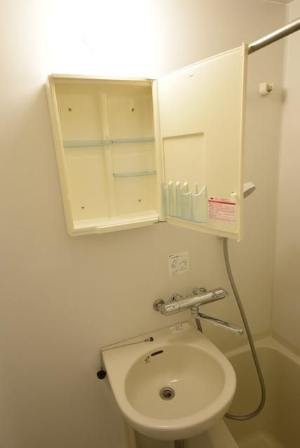 洗面設備　★お部屋探しは株式会社タウンハウジング東京まで★