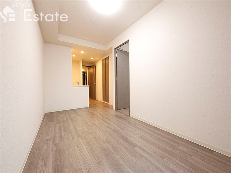 居室・リビング　内装