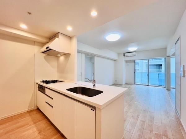 居室・リビング　使いやすい居間です