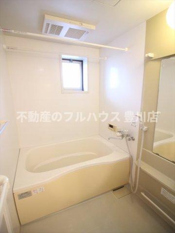 バス・シャワールーム　写真は別室