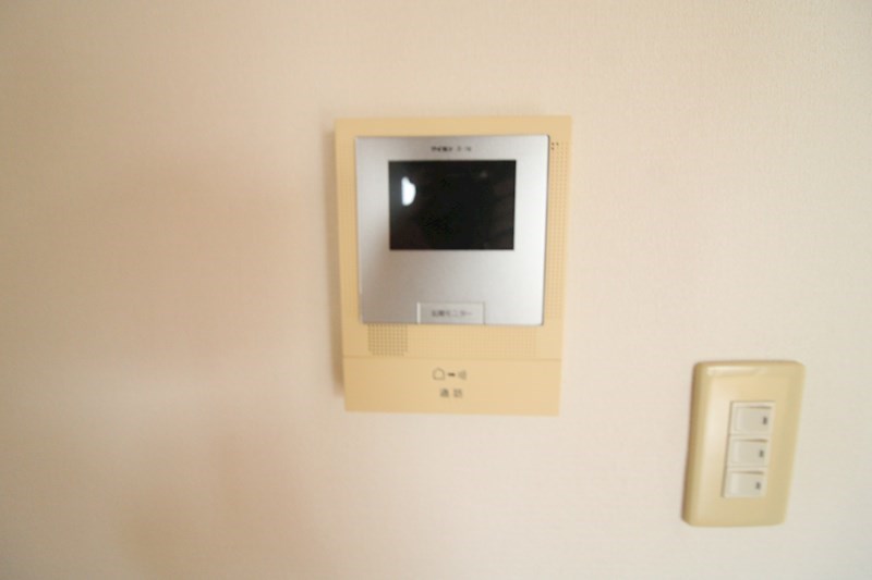 セキュリティ　TVインターホンで防犯面も安心