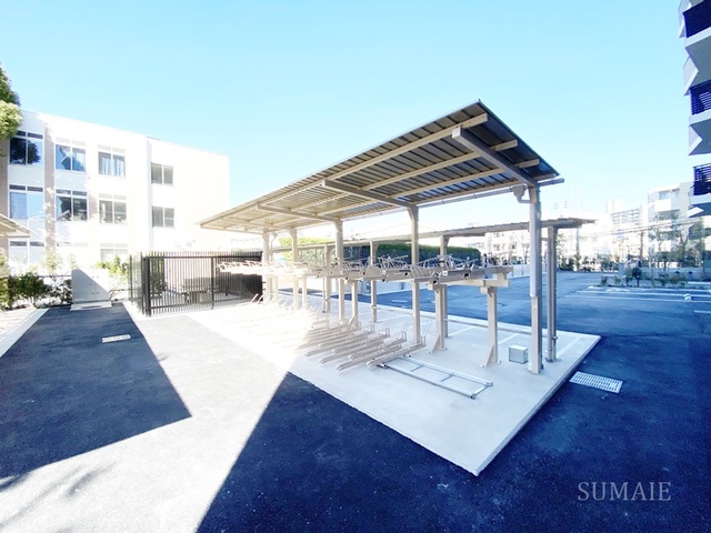 その他共有部分　駐輪場です☆