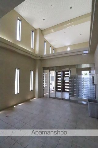 ロビー　ロビー