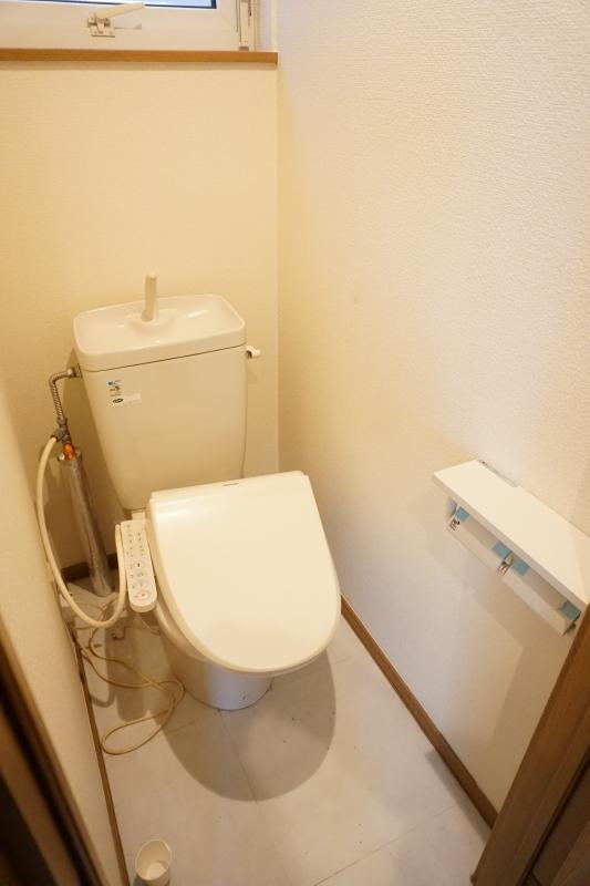 トイレ　トイレ