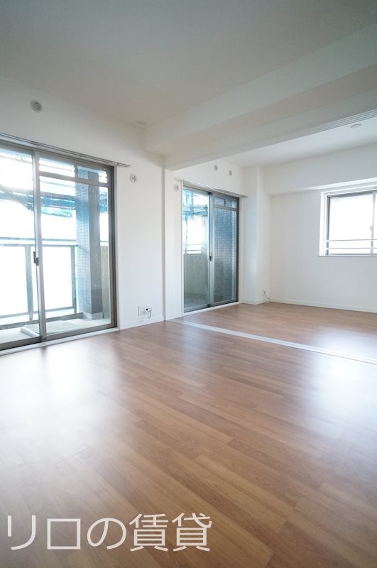 居室・リビング　別号室イメージ