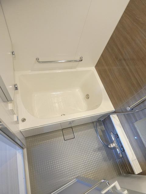 バス・シャワールーム　バスルーム