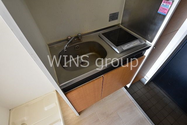 その他設備　IH１口のシステムキッチンです