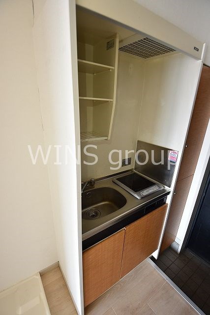 キッチン　一人暮らしに最適なサイズですね