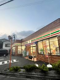 コンビニ　セブンイレブン大田区東蒲田キネマ通り店（コンビニ）まで415m