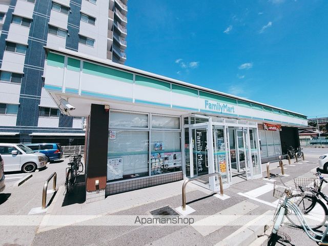 コンビニ　ファミリーマート千葉幸町二丁目店（コンビニ）まで367m