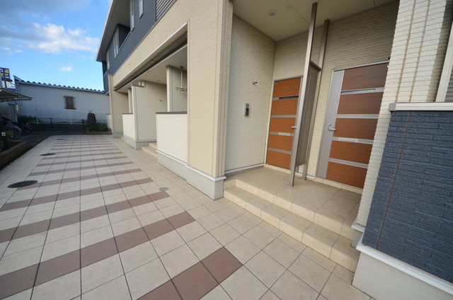 エントランス　～おかえりなさいませ～