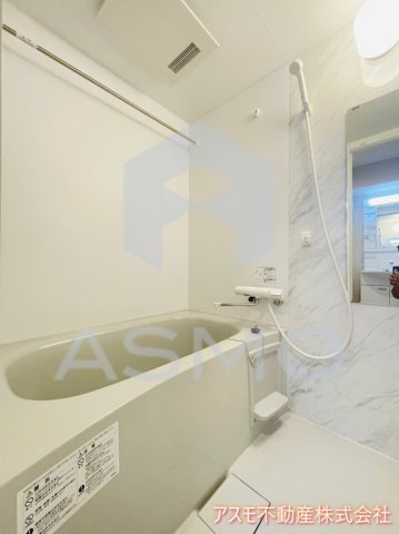 バス・シャワールーム　同マンション別部屋参考写真