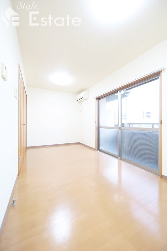 その他部屋・スペース　ワンルーム [ 洋8.3 ]