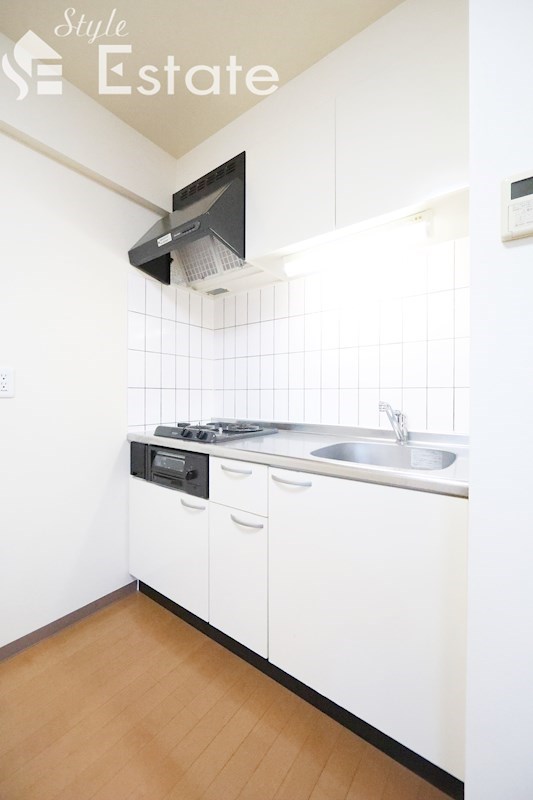 キッチン　システムキッチン・ガス二口コンロ