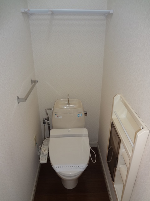 トイレ　別号室