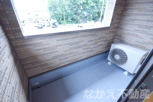 バルコニー　バルコニー付きです