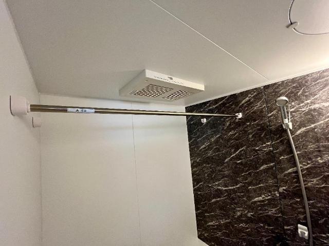 バス・シャワールーム　浴室乾燥機（イメージ）